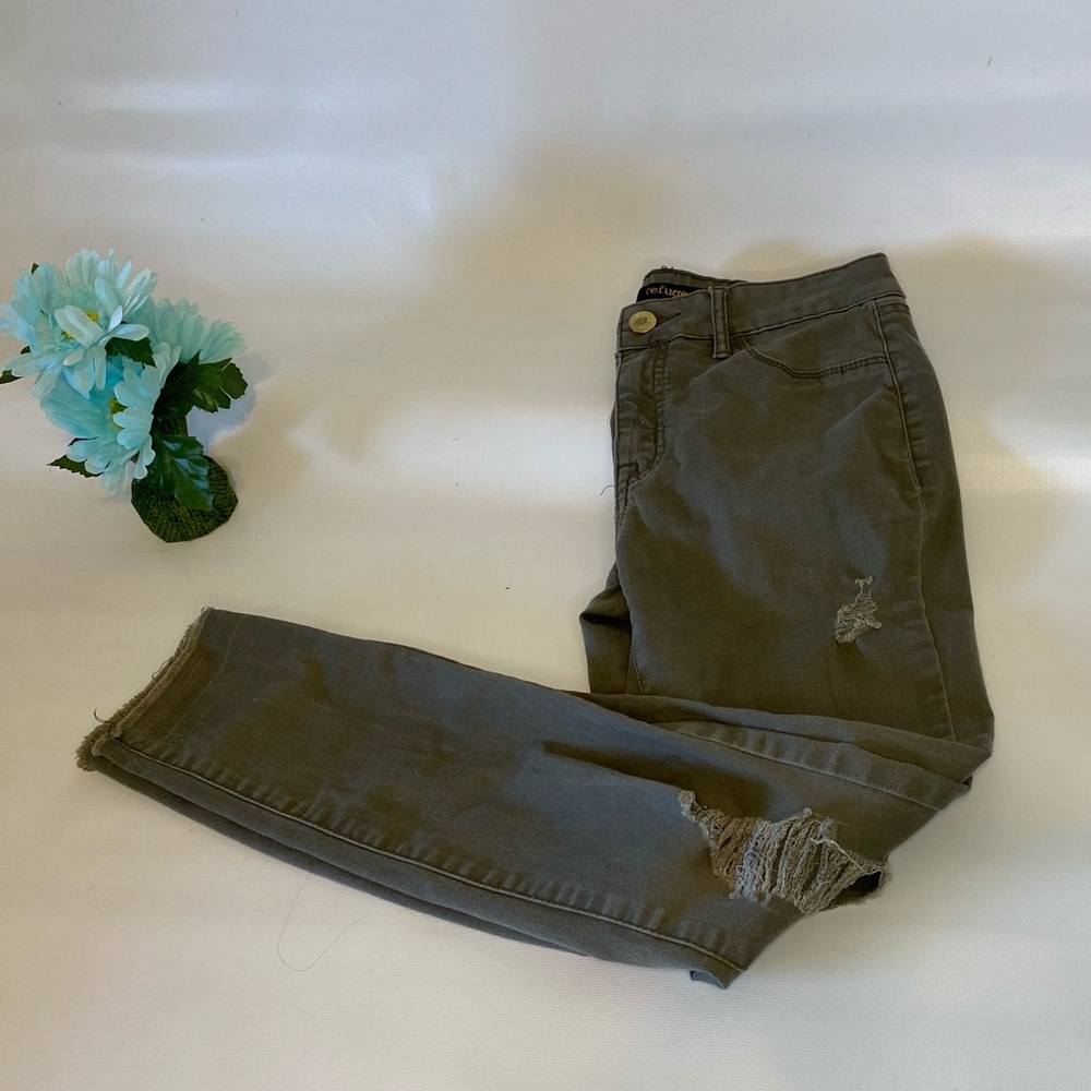 Refuge Jeans